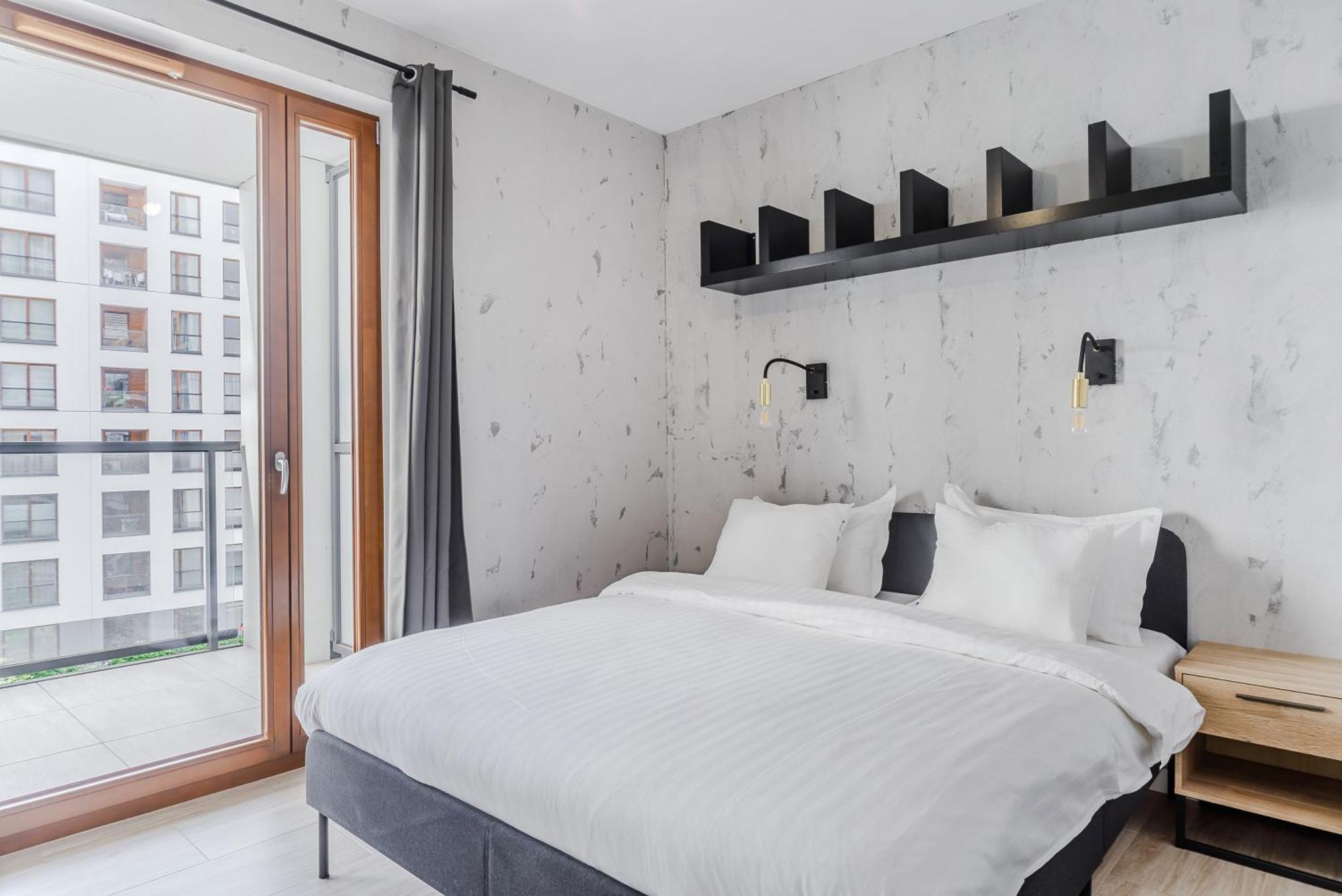 Cozy Family Apartments With Balcony Near Zlote Tarasy Варшава Экстерьер фото