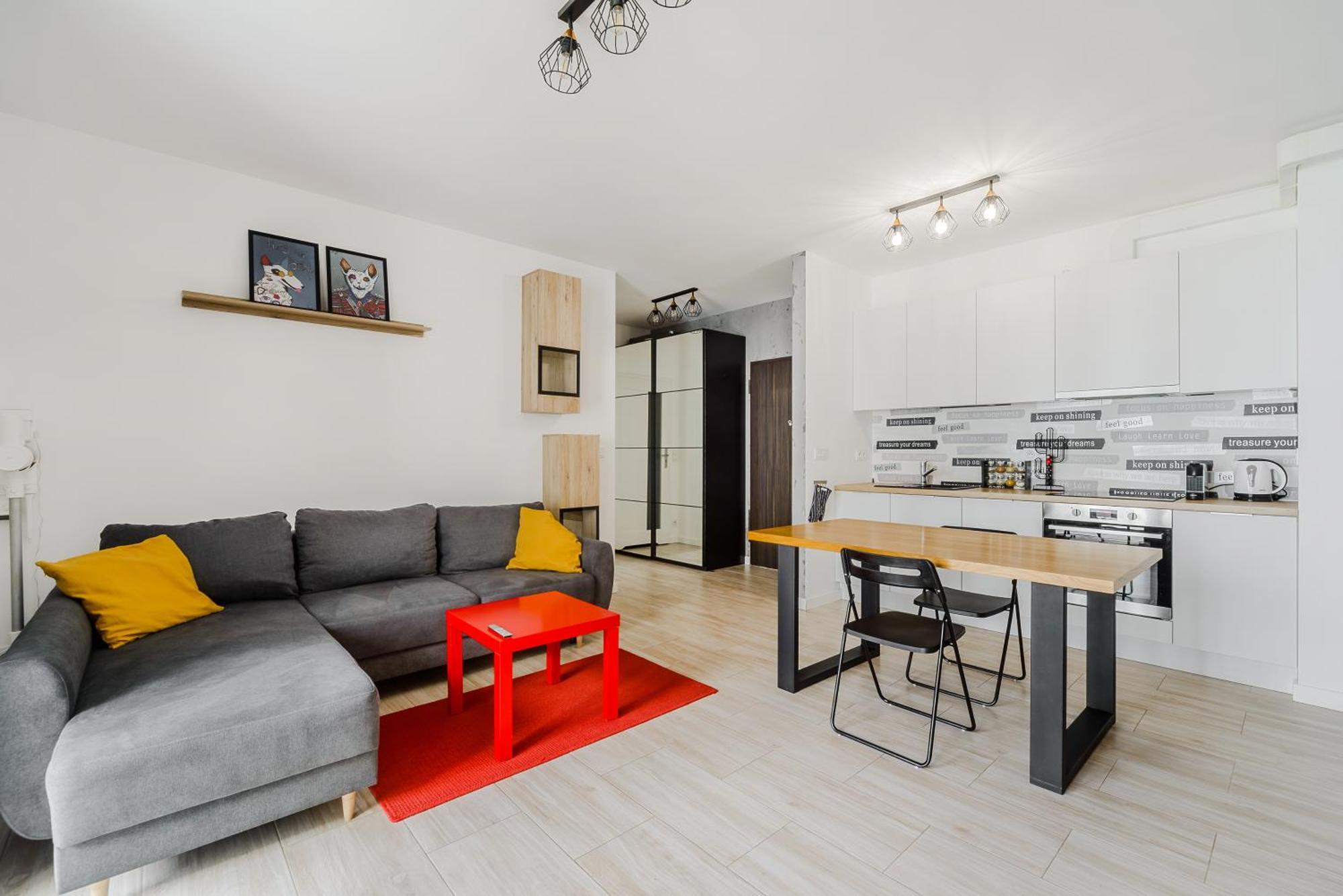 Cozy Family Apartments With Balcony Near Zlote Tarasy Варшава Экстерьер фото